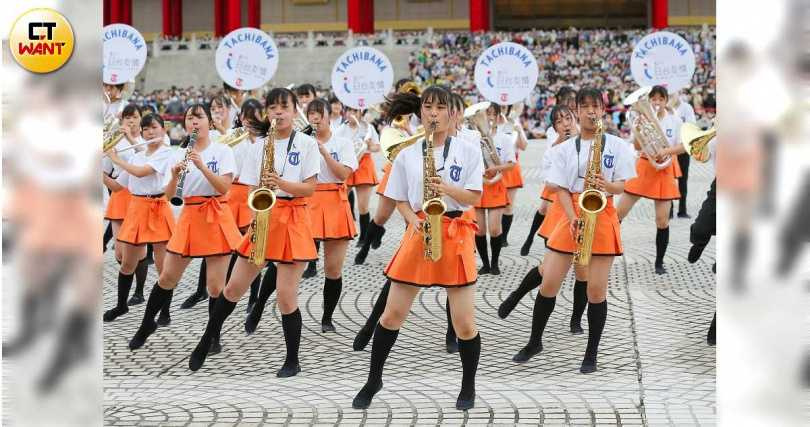 日本京都橘高校吹奏部。（圖／劉耿豪攝）