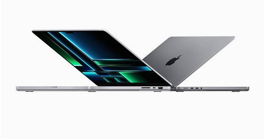 MacBook季度營收77億美元、年減30%，創最低紀錄，也使得M2晶片減產。（圖／取自蘋果官網）