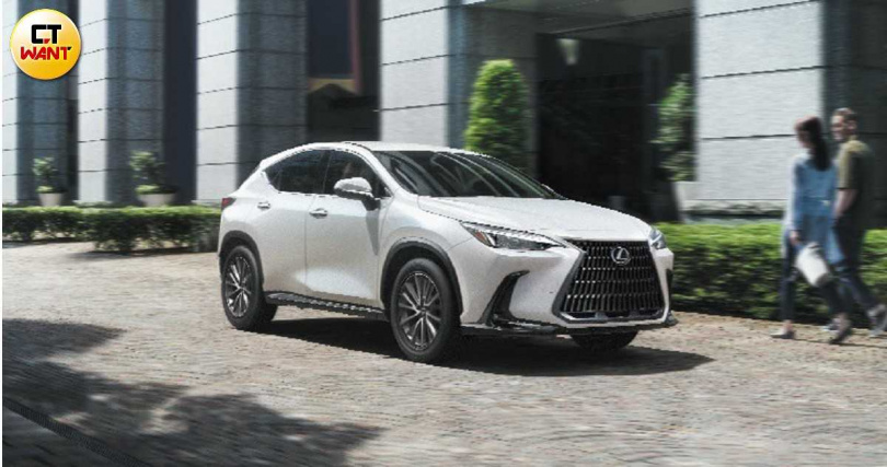 Lexus NX車系3月掛牌創歷年單月新高。（圖／黃威彬攝）