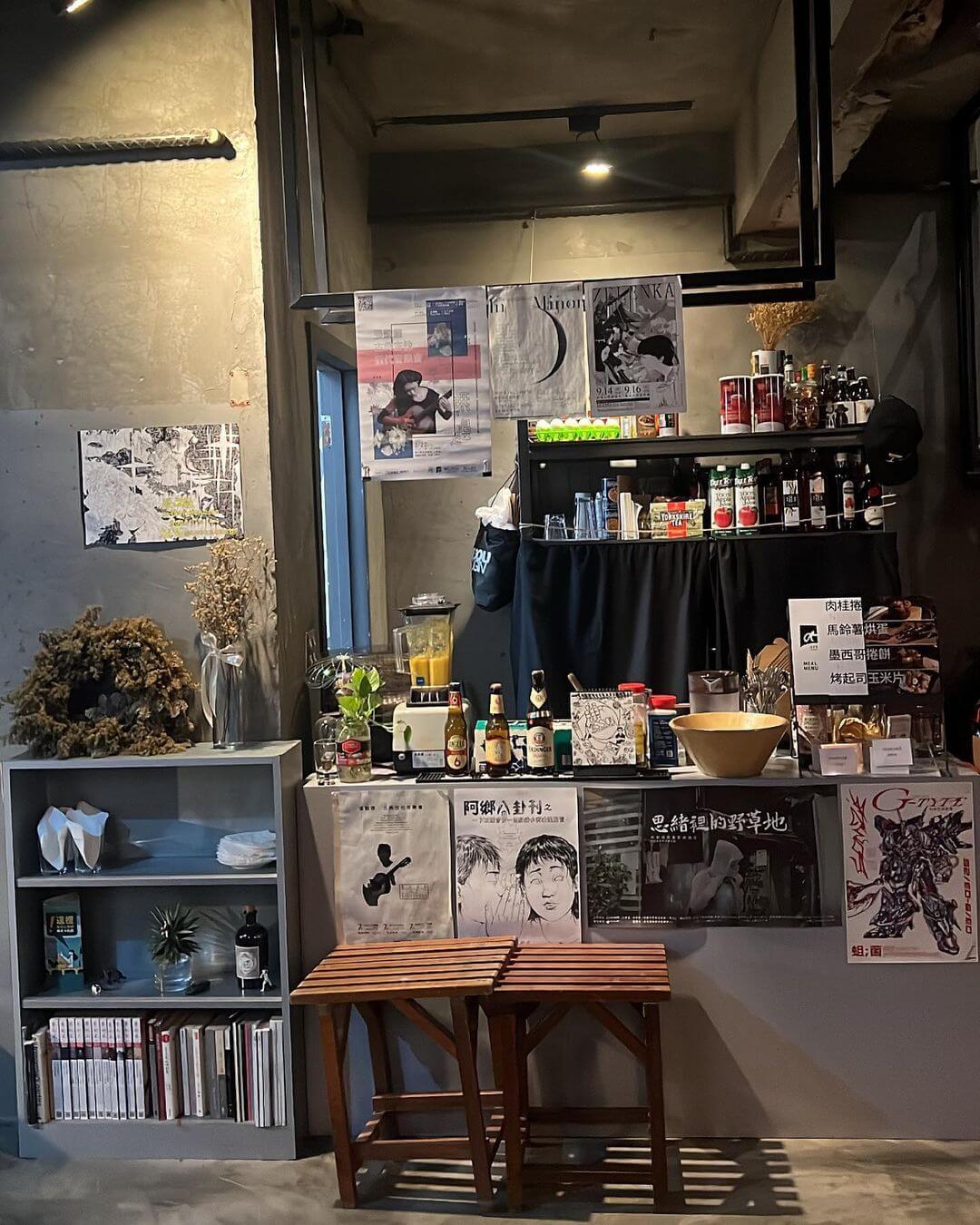 台中地下酒吧推薦│Art Anew gallery & cafe