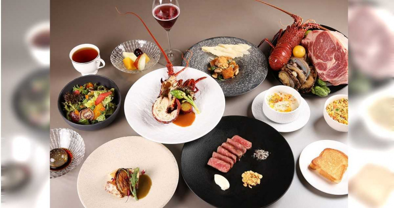 頂級鐵板料理Mark's Teppanyaki首次推出「平日午間海陸套餐雙人券」，每張5,000元。（圖／台北萬豪酒店提供）