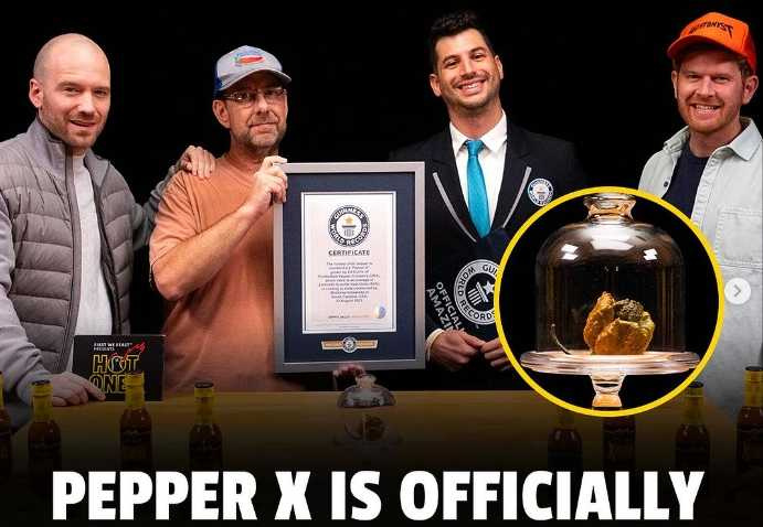 科里愛辣椒成痴，新培育的Pepper X再度打破金氏世界紀錄。（圖／翻攝自BBC）
