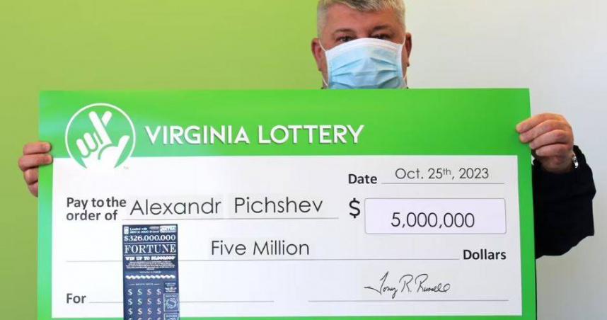 男子幸運的中了1.58億元。（圖／翻攝Virginia Lottery）
